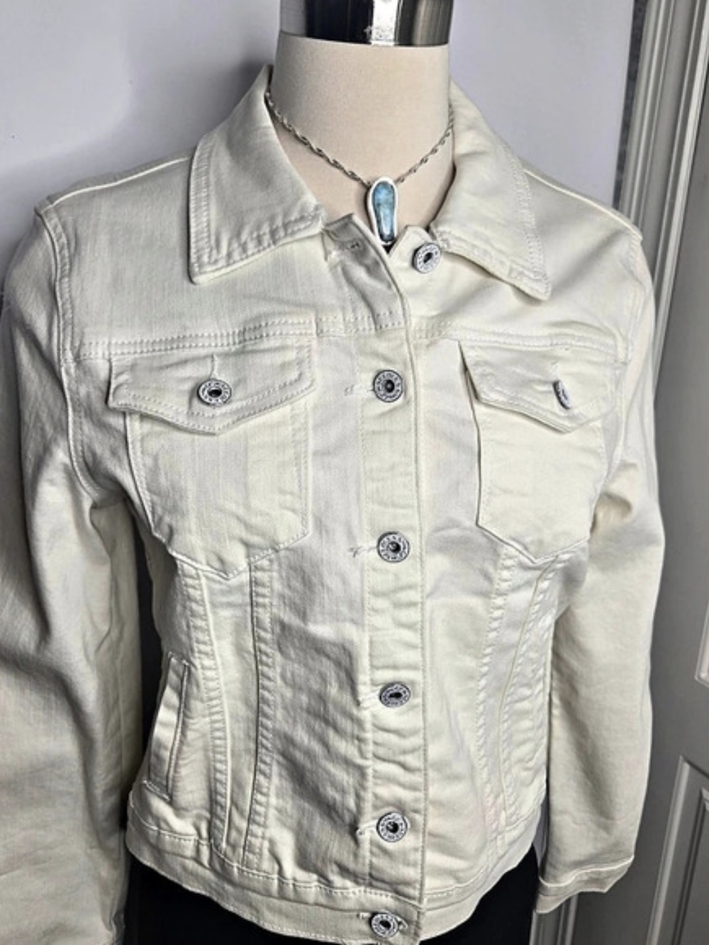 White Jean Jacket New No Tags Size M